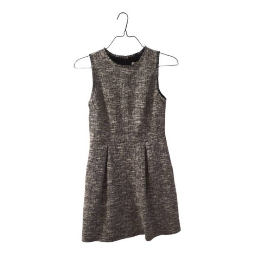 Beautiful great condition tweed loft dress with pockets size 2